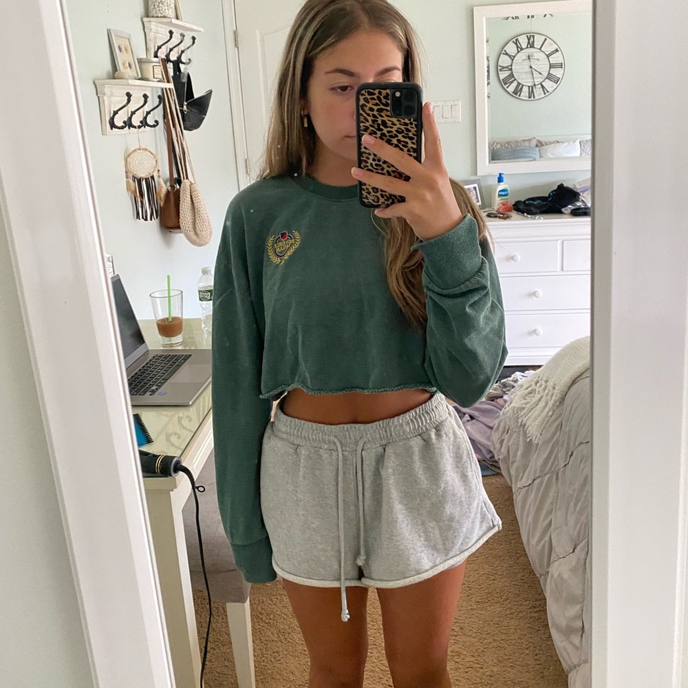 Cropped Forest Green Pacsun Crewneck